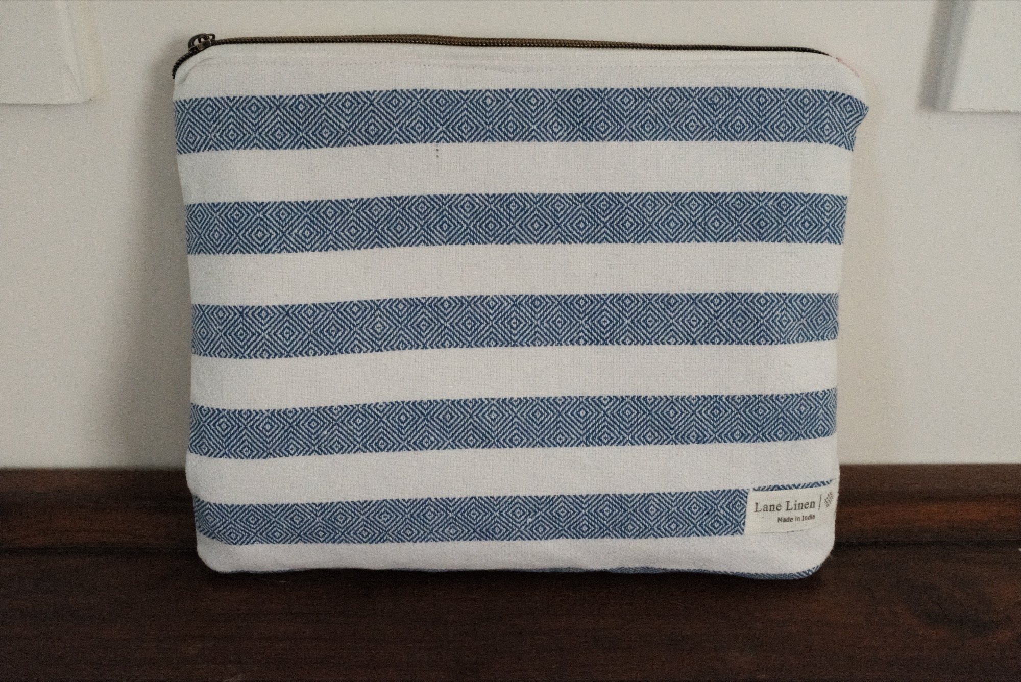 Sunscreen Pouch