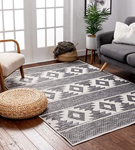 Well Woven grey southwestern diamond flatweave rug